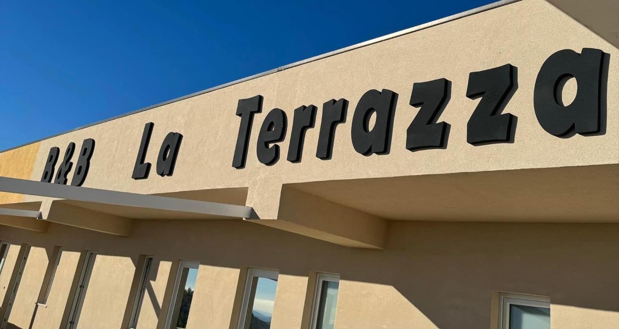 B&B La Terrazza Polifrone Cotronei Exterior foto