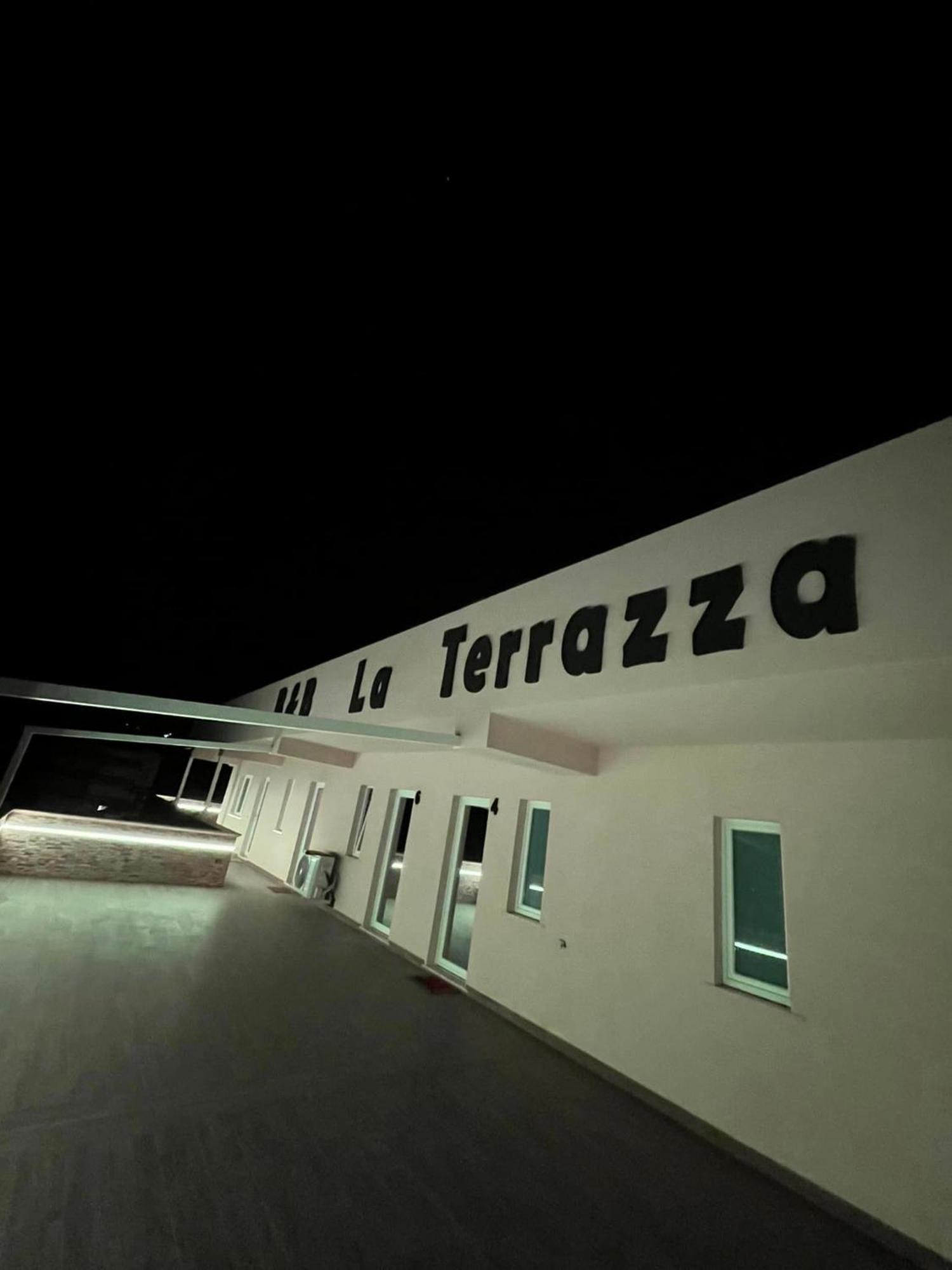 B&B La Terrazza Polifrone Cotronei Exterior foto